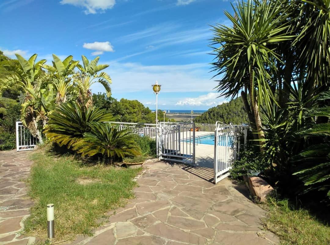 Villa Montgrau Llano de Gorra ภายนอก รูปภาพ